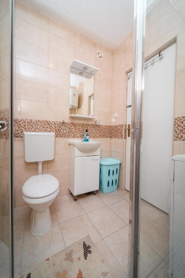 Apartment Matea Kotor Buitenkant foto
